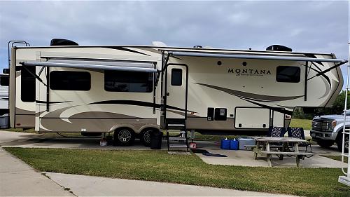 Click image for larger version

Name:	Montana 3720RL 012M.jpg
Views:	19
Size:	187.4 KB
ID:	12194