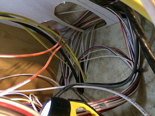 Click image for larger version

Name:	EMS-HW50C wiring behind electric panel.jpg
Views:	16
Size:	221.1 KB
ID:	12244