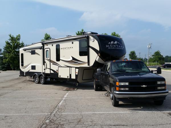 First Stop after picking up our new Montana High Country 305RL. From this shot we decided to call our rig Beauty and Beasty