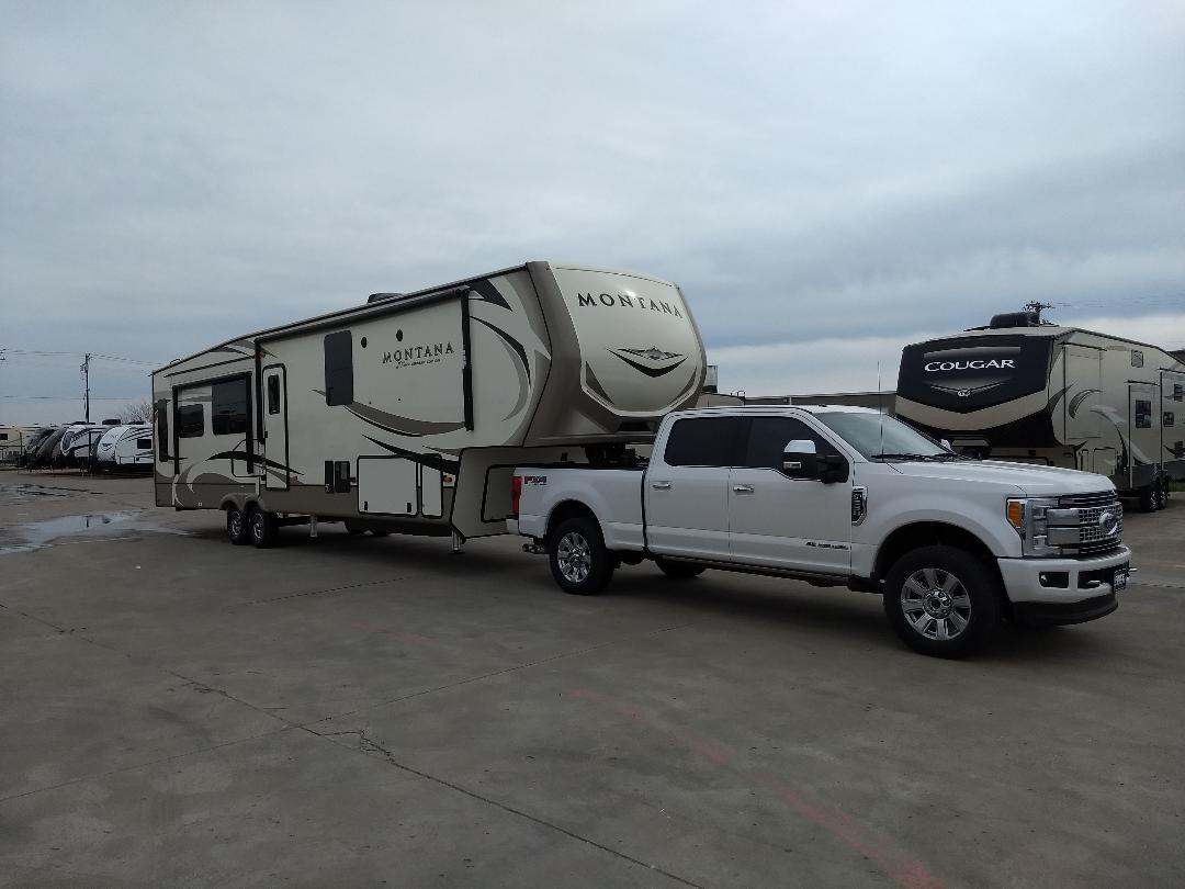 2019 Montana 3931FB the day we picked it up from the dealer.